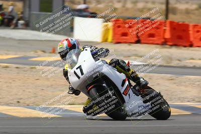 media/Apr-09-2022-SoCal Trackdays (Sat) [[c9e19a26ab]]/Turn 2 (1140am)/